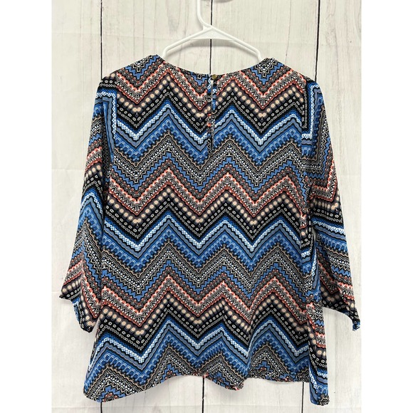 Stitch Fix Everly Chevron Floral Scoop Neck 3/4th Sleeve Top Size Small - Picture 2 of 3
